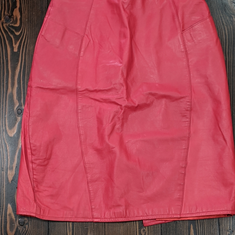 OBO Vintage Christmas Red 100% leather pencil skirt. Vintage size 12.